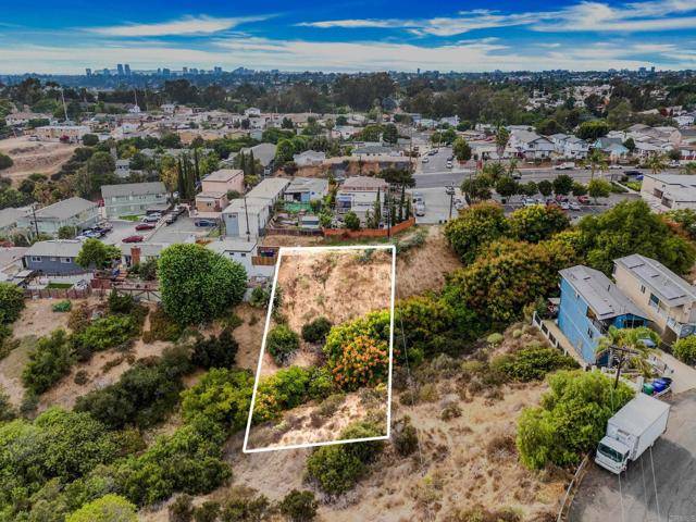 San Diego, CA 92105,0 44th ST