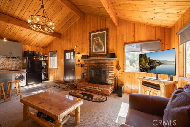 Big Bear Lake, CA 92315,40167 Dream ST