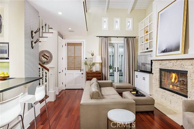 Corona Del Mar, CA 92625,507 1/2 Poppy AVE