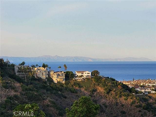 San Clemente, CA 92672,527 Via Presa