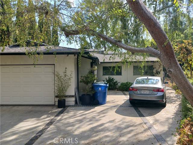 Encino, CA 91436,16526 Adlon RD