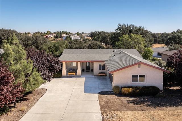 Paso Robles, CA 93446,425 Montebello Oaks Dr