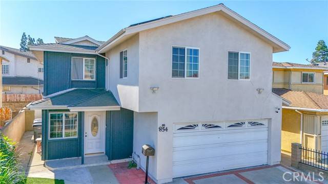 Carson, CA 90746,854 E Meadbrook ST