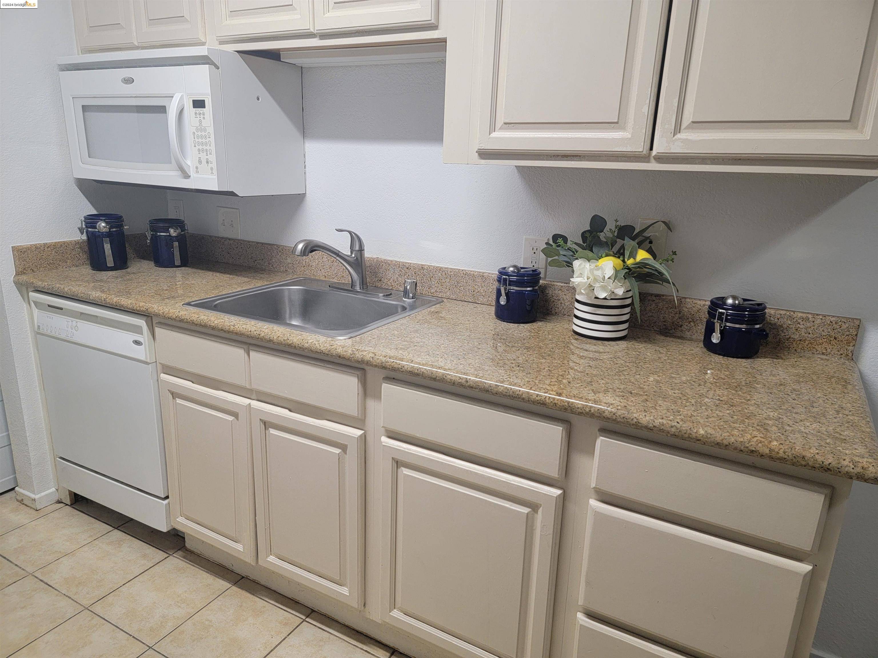 Pittsburg, CA 94565,1267 Lakeview Cir