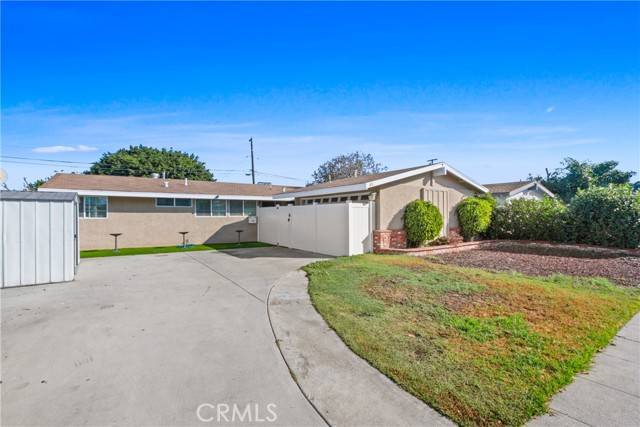 Long Beach, CA 90805,3451 E Janice ST