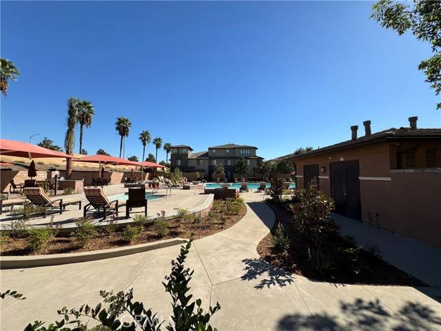 Rancho Cucamonga, CA 91739,12368 Claredon DR 6