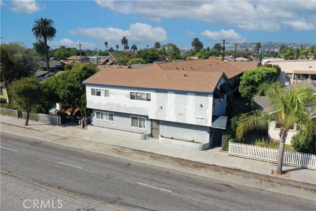 Long Beach, CA 90804,2521 E 7th ST