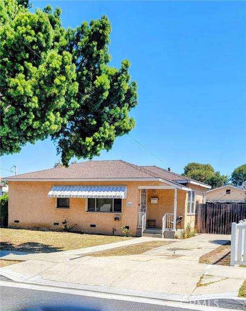 Lomita, CA 90717,24654 Cypress ST