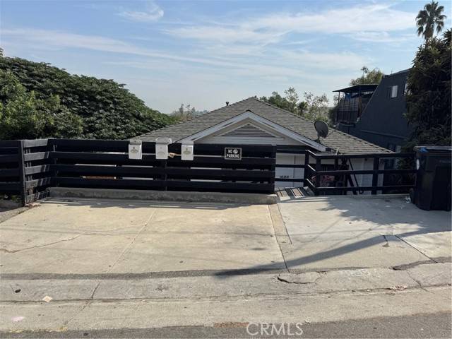 Los Angeles, CA 90063,1566 Rollins DR