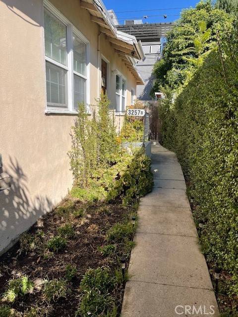 Glendale, CA 91214,3257 Honolulu AVE