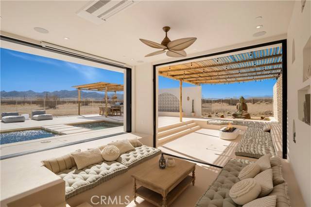 Joshua Tree, CA 92252,63973 Gold Nugget RD