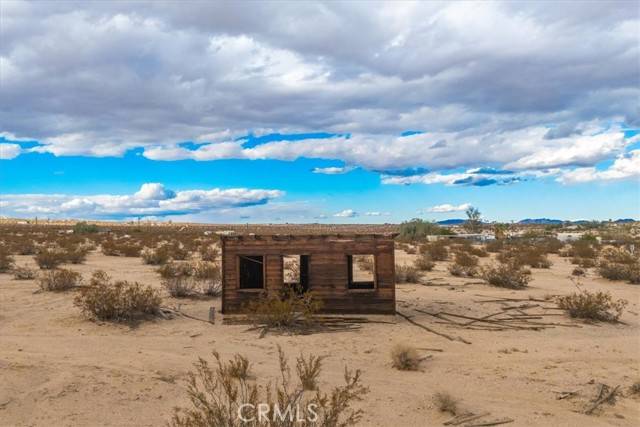 Twentynine Palms, CA 92277,68668 Old Chisholm TRL