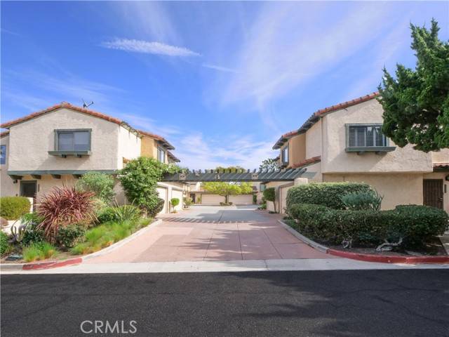 Rancho Palos Verdes, CA 90275,28672 Vista Madera