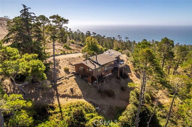 Cambria, CA 93428,900 Pineridge DR