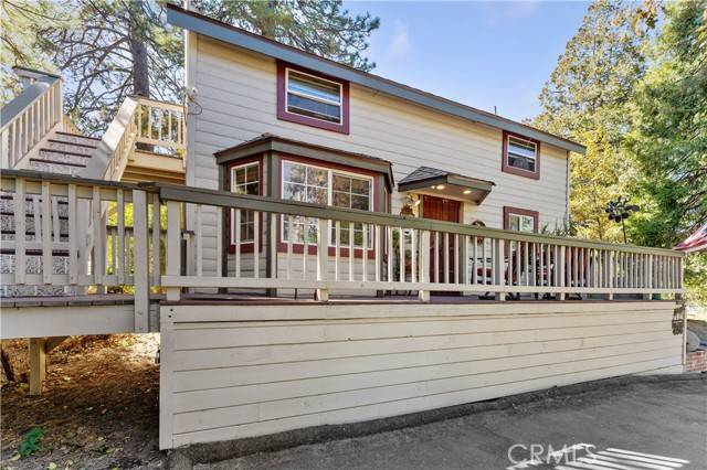 Crestline, CA 92325,406 Forest LN