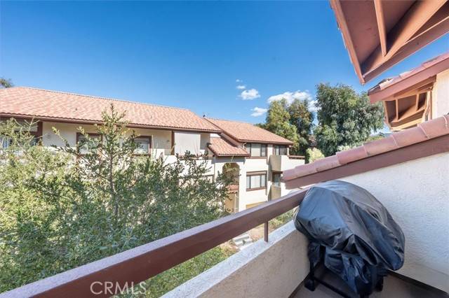 Canyon Country, CA 91387,18168 Sundowner WAY 1018