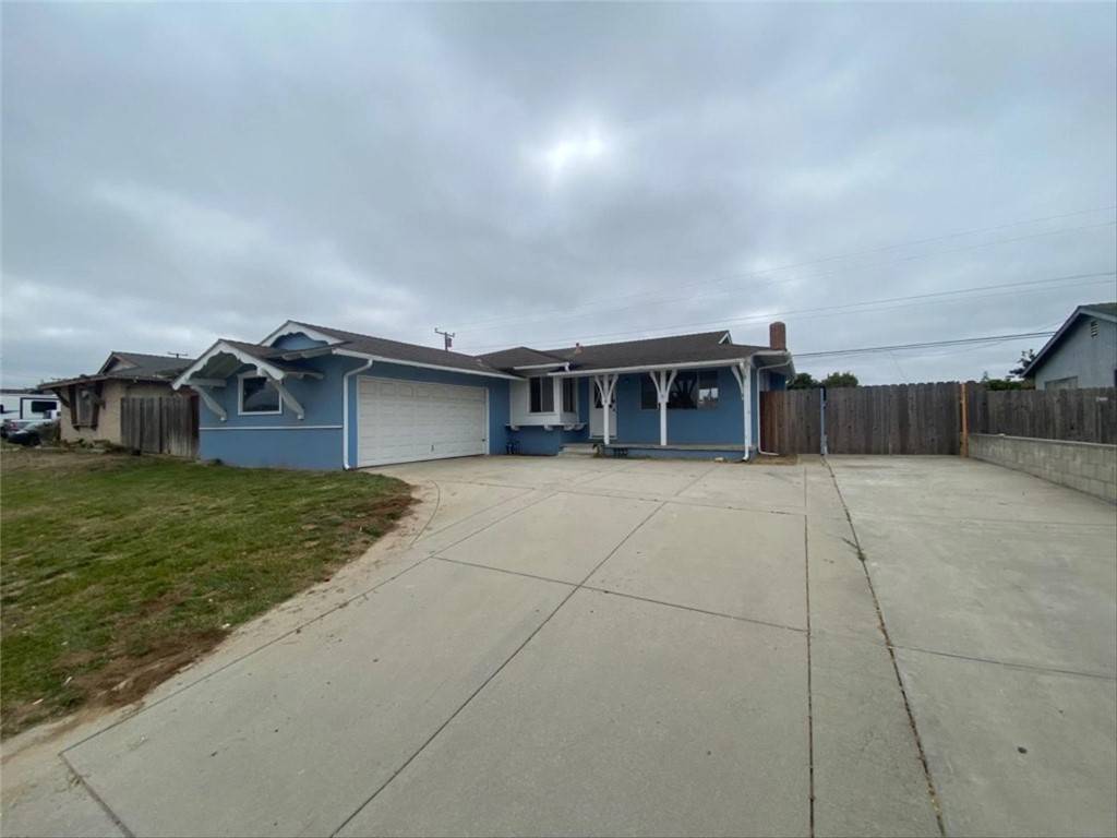 Santa Maria, CA 93455,204 Downing LN