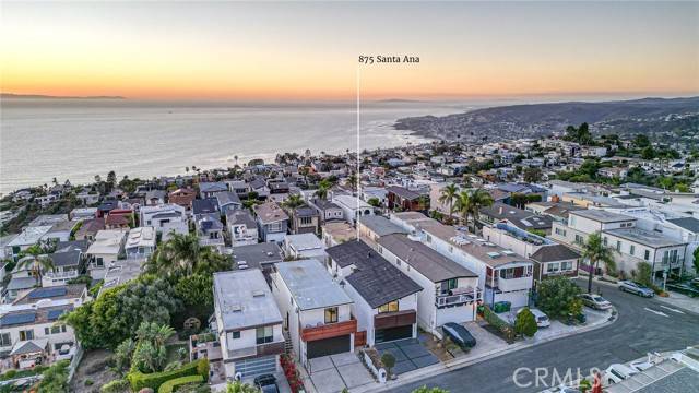 Laguna Beach, CA 92651,875 Santa Ana ST