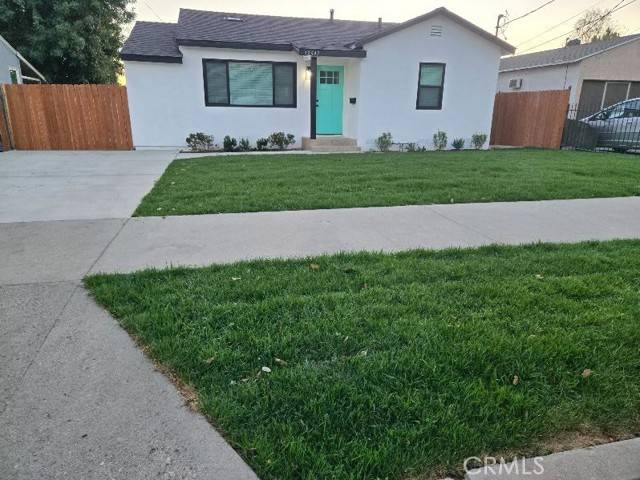 San Fernando, CA 91340,12647 Adelphia AVE