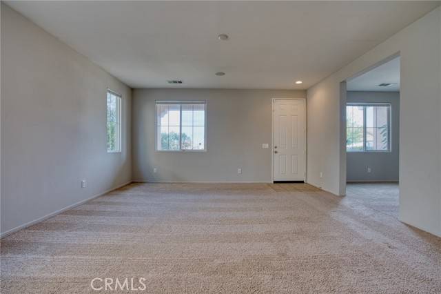 Palmdale, CA 93552,5816 Avenue Q10