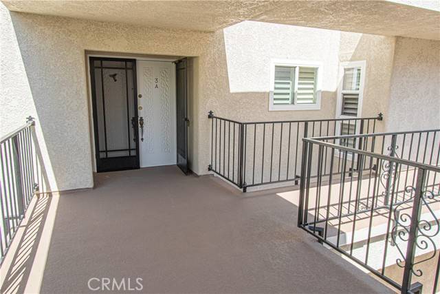 Laguna Woods, CA 92637,2391 Via Mariposa 3A