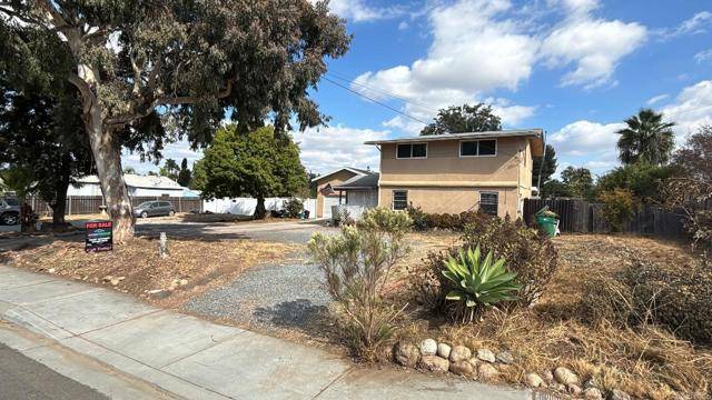 Santee, CA 92071,8621 Atlas view DR