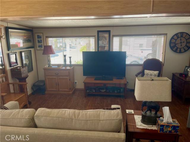 San Jacinto, CA 92583,833 Chestnut DR