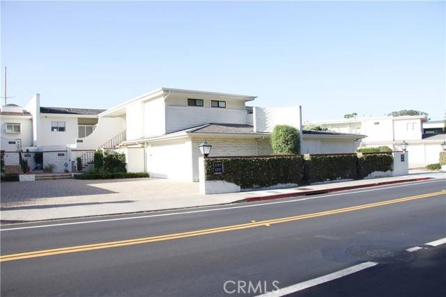 Corona Del Mar, CA 92625,1215 Bayside Drive 103