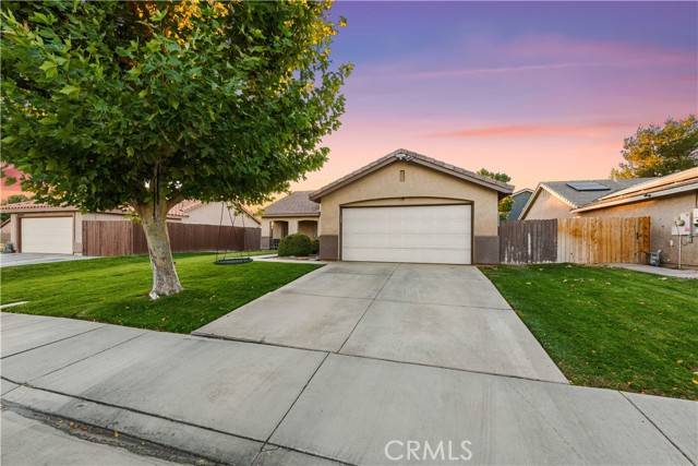 Lancaster, CA 93534,45333 Canutt PL