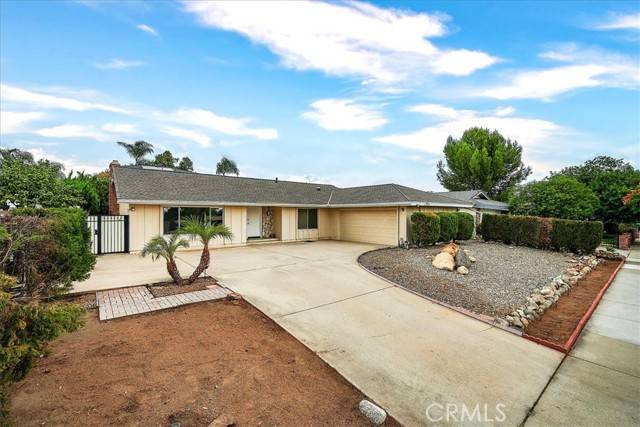 Upland, CA 91786,1319 W 13th ST