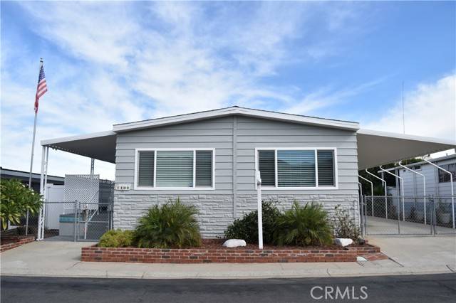 Corona, CA 92882,1405 Glengrove SQ