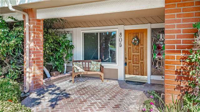 Fullerton, CA 92832,805 W Glenwood CIR