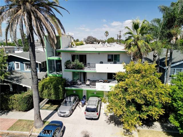 Long Beach, CA 90802,737 E 5th ST