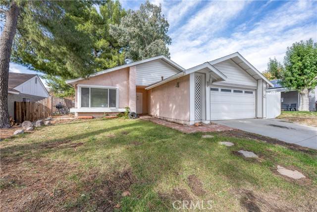 Canyon Country, CA 91387,29935 Abelia RD