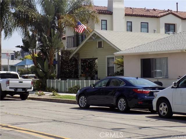 Huntington Beach, CA 92648,324 9th ST