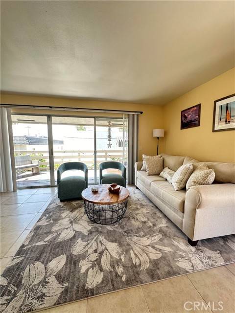 San Clemente, CA 92672,308 Avenida Granada