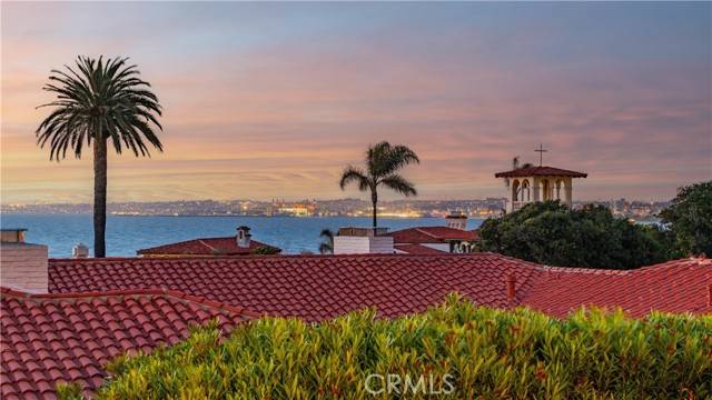 Palos Verdes Estates, CA 90274,505 Via Media