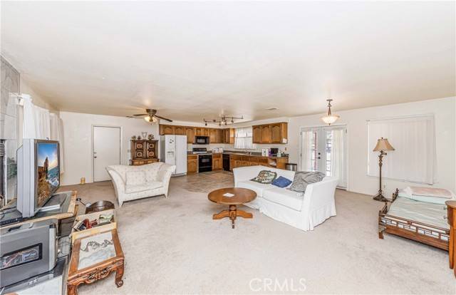 Pinon Hills, CA 92372,623 Mesquite RD