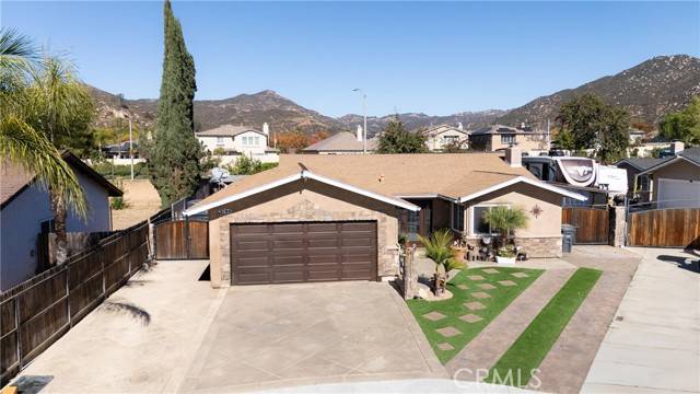 Escondido, CA 92027,3044 Pecan PL