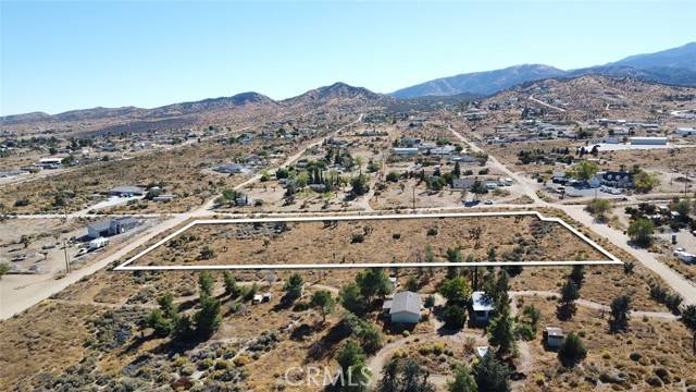 Phelan, CA 92371,0 Riggins RD