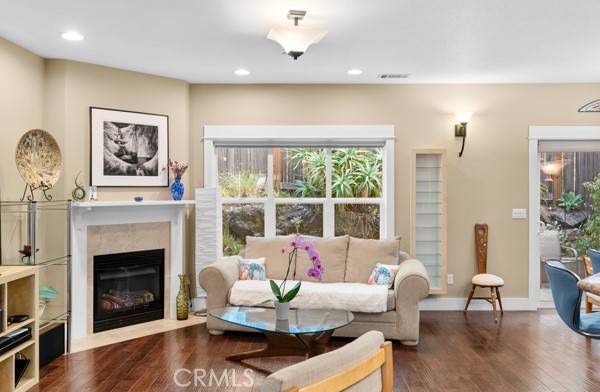 Arroyo Grande, CA 93420,304 Creekview CT