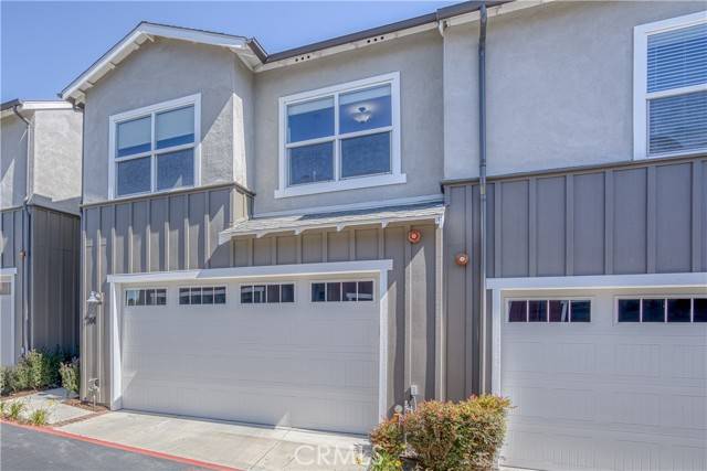 Arroyo Grande, CA 93420,304 Creekview CT