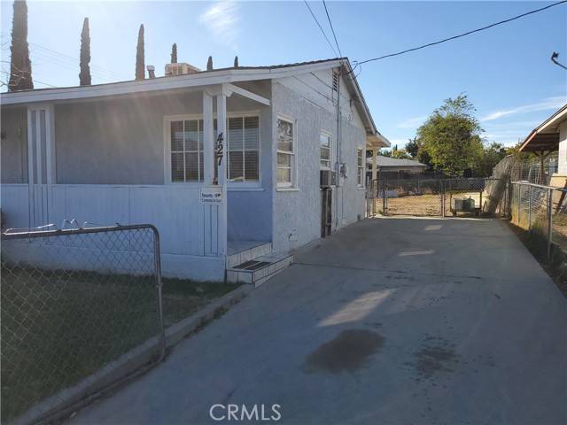 Banning, CA 92220,427 N 8th ST