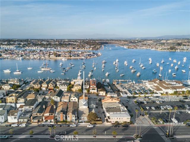 Newport Beach, CA 92661,808 W Balboa BLD