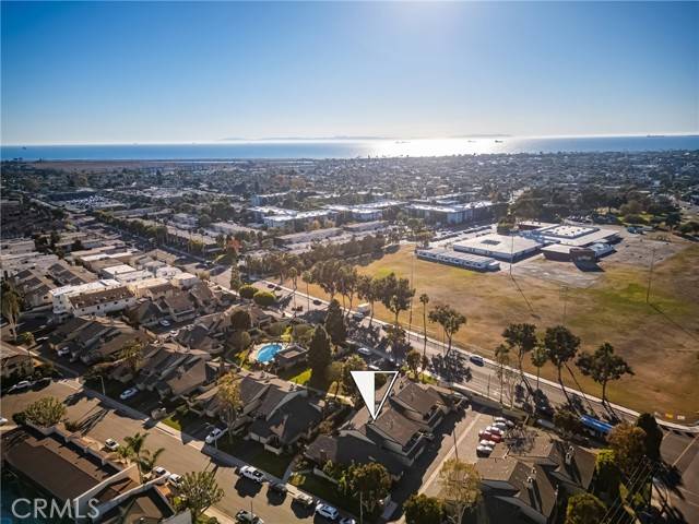 Huntington Beach, CA 92649,16539 Sell CIR 11