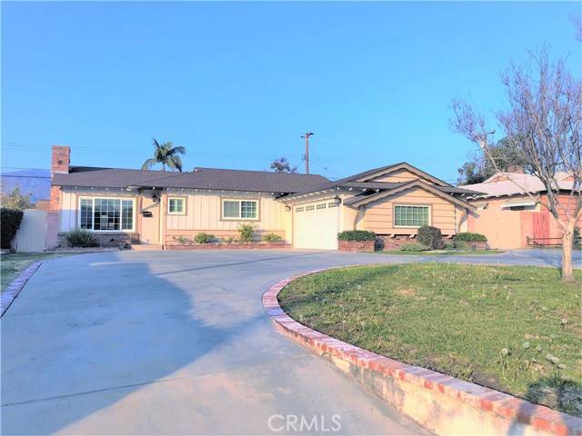 Glendora, CA 91741,943 E Foothill BLD