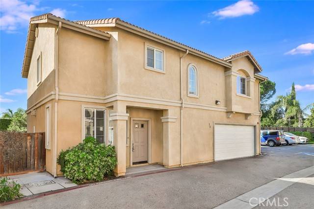 Sylmar, CA 91342,15037 Roxford ST 10