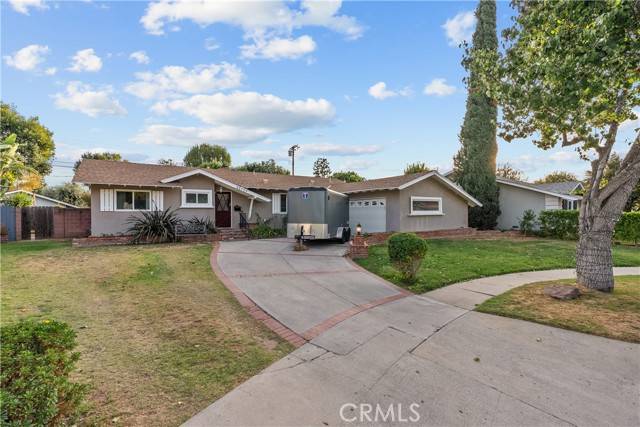 Canoga Park, CA 91304,22124 Lanark ST