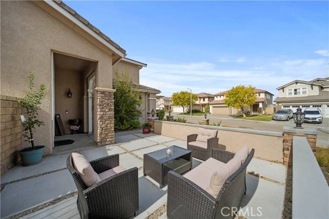 Canyon Country, CA 91387,18306 Owl CT