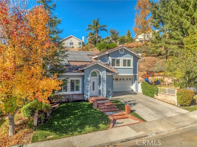 Saugus, CA 91350,27629 Kevin PL